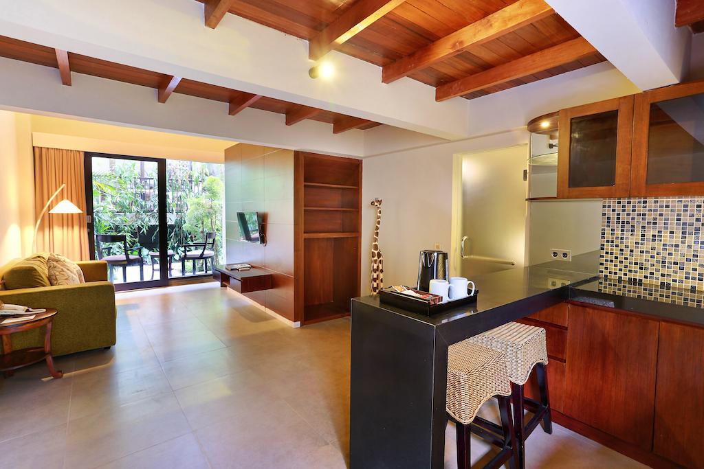 Pandawa All Suites Hotel Seminyak Zimmer foto